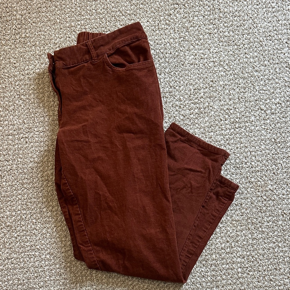 Hatch Women's Trousers in Deep Burgundy